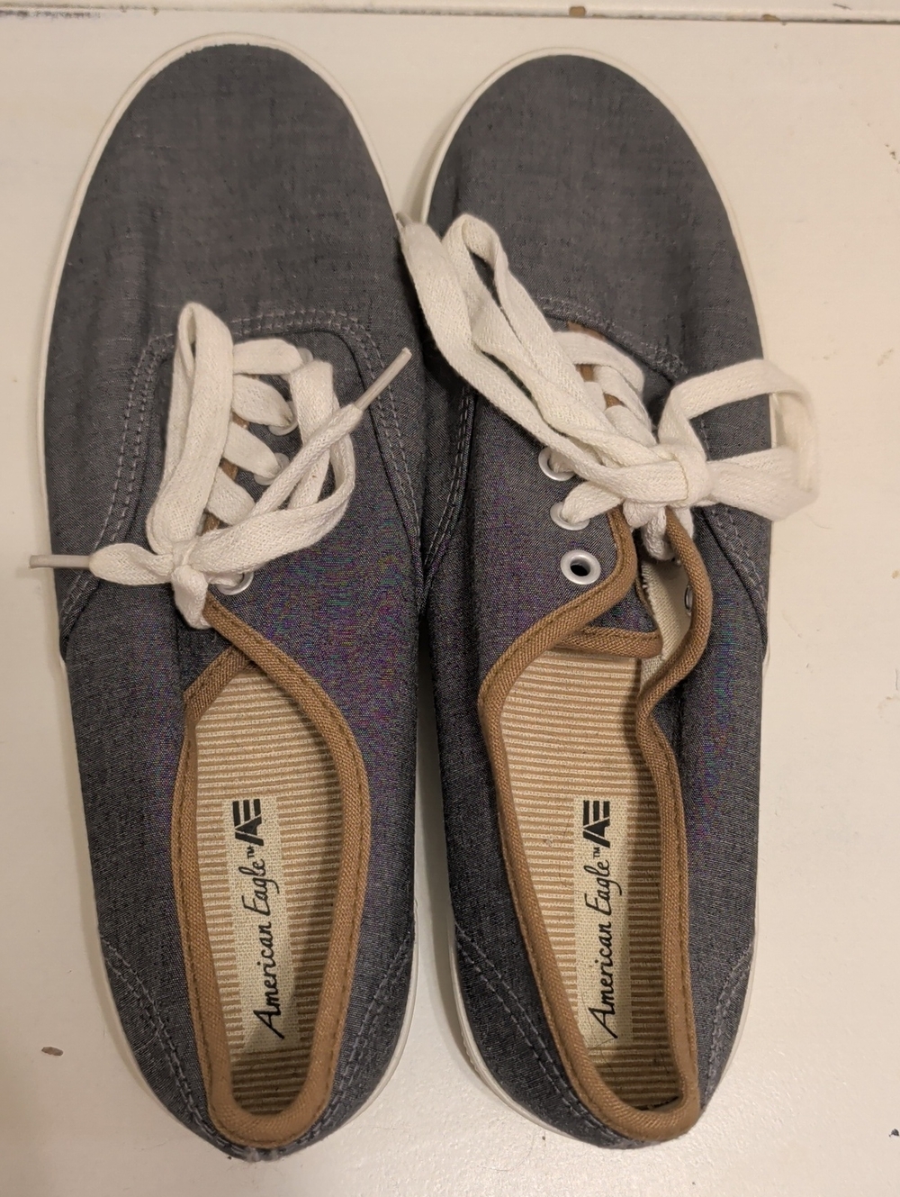 American Eagle Outfitters Gray Canvas Lace-Up Women's Sneakers